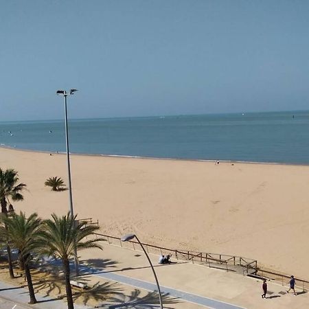 Apartamento En Primera Linea De Playa Sanlucar de Barrameda Bagian luar foto
